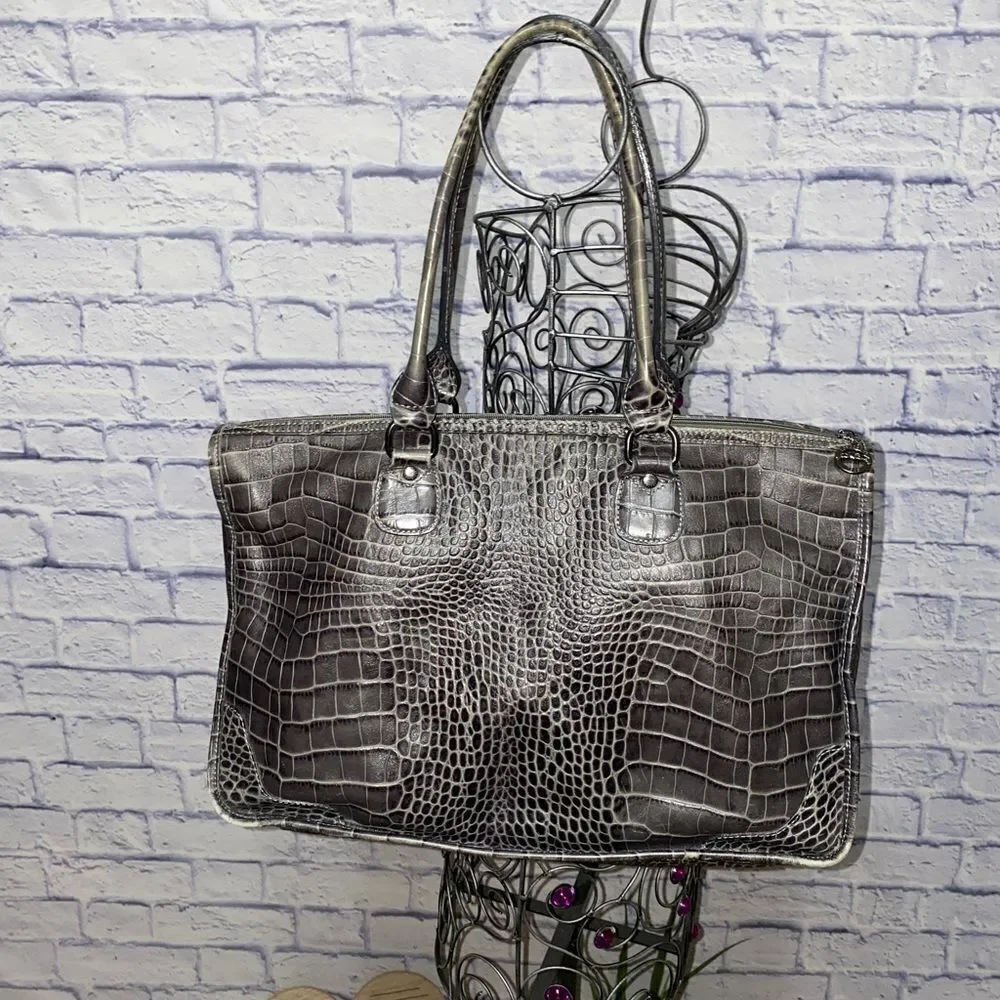 Longchamp croc embossed
